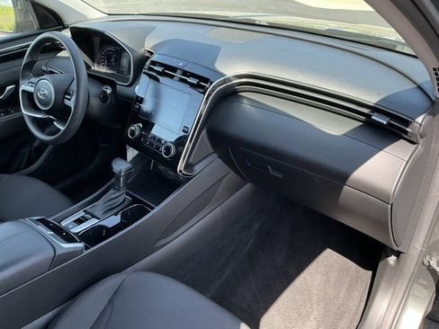 Used 2022 Hyundai Tucson SEL FWD image 18
