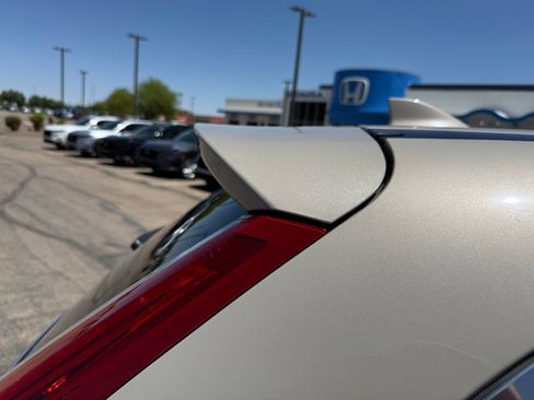 Used 2018 Honda CR-V EX-L image 6