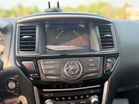 Used 2017 Nissan Pathfinder S AWD/4WD image 26