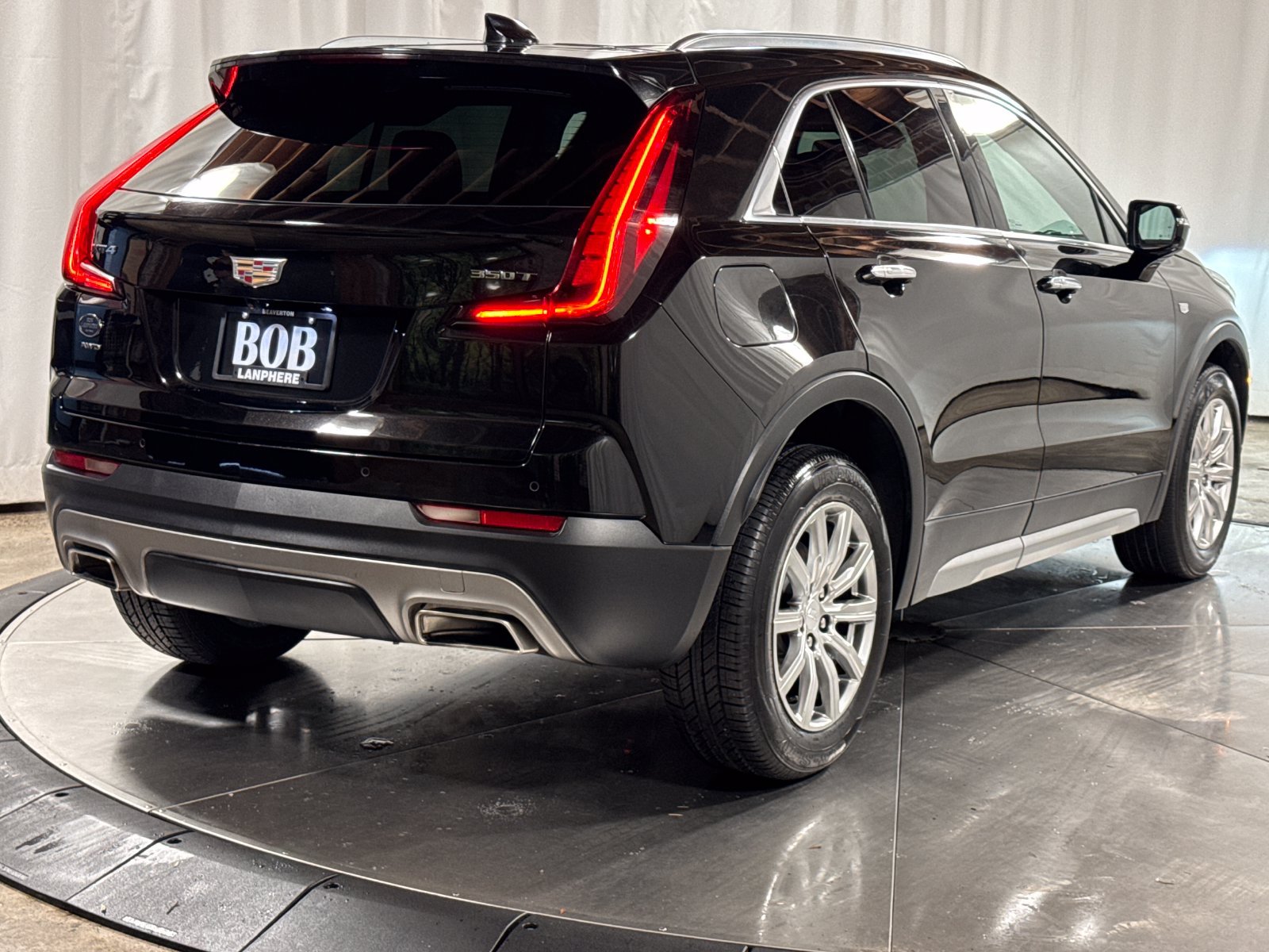 Used 2023 Cadillac XT4 Premium Luxury AWD/4WD image 12