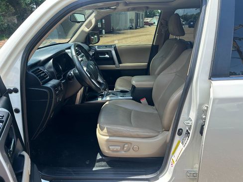 Used 2015 Toyota 4Runner Limited RWD image 11