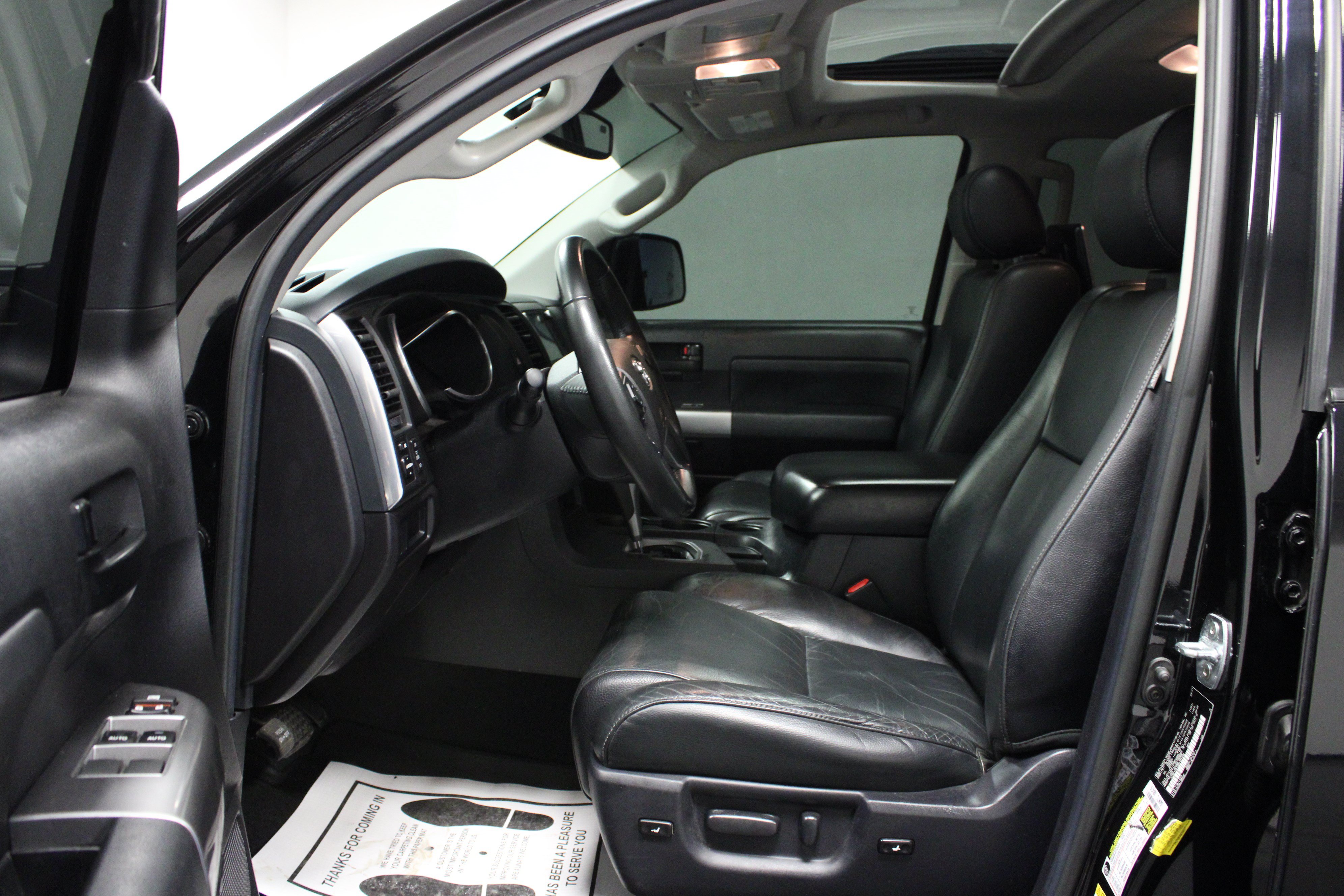 Used 2021 Toyota Sequoia TRD Sport w/ TRD Sport Premium Package AWD/4WD image 12