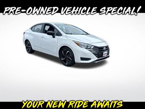 Used 2024 Nissan Versa SR image 1