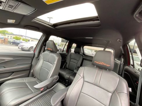 Used 2023 Honda Passport TrailSport image 11