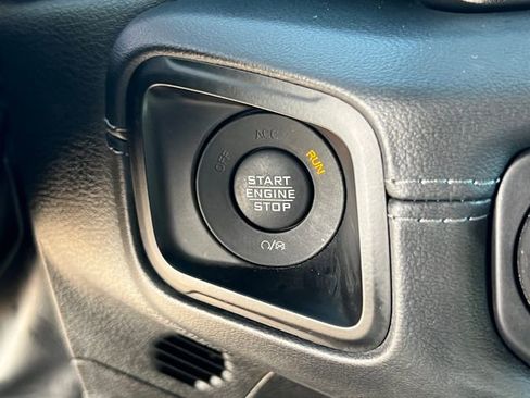 Used 2024 Jeep Wrangler Unlimited Rubicon 4xe w/ Convenience Group AWD/4WD image 35