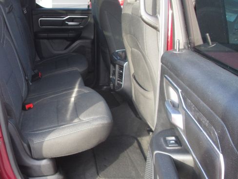 Used 2019 RAM 1500 Big Horn image 15
