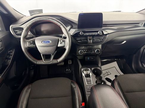 Used 2023 Ford Escape ST-Line w/ Equipment Group 301A AWD/4WD image 21