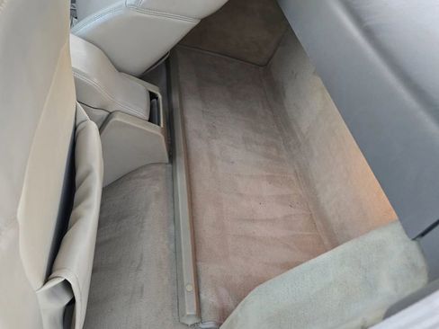 Used 1993 Cadillac Allante FWD image 12