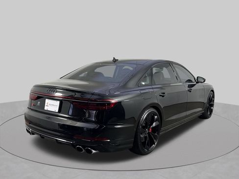 Used 2023 Audi S8 w/ S8 Executive Package AWD/4WD image 33