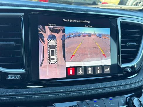 New 2026 Chrysler Pacifica Select w/ S Appearance Package FWD image 29
