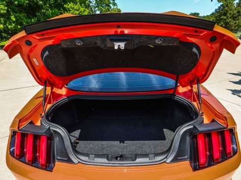 Used 2015 Ford Mustang GT Premium RWD image 23