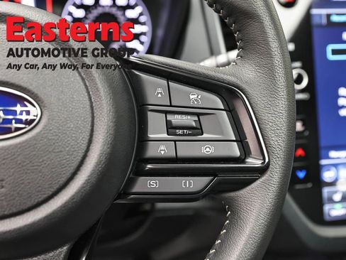 Used 2025 Subaru Forester Premium AWD/4WD image 16