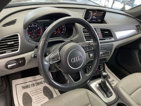 Used 2018 Audi Q3 2.0T Premium w/ Convenience Package image 8