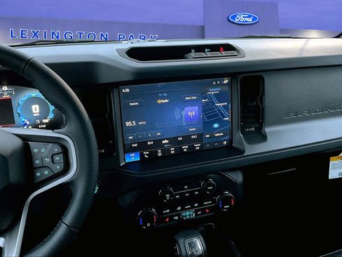 New 2025 Ford Bronco Big Bend AWD/4WD image 7