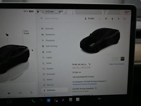 Used 2023 Tesla Model Y Performance AWD/4WD image 18