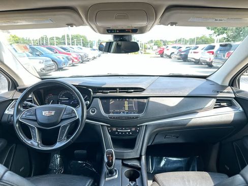 Used 2019 Cadillac XT5 Premium Luxury image 20
