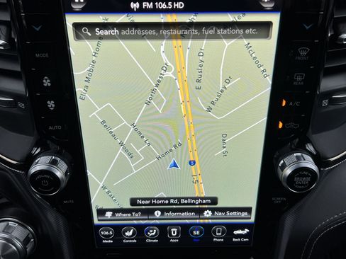 Used 2021 RAM 1500 Limited image 12