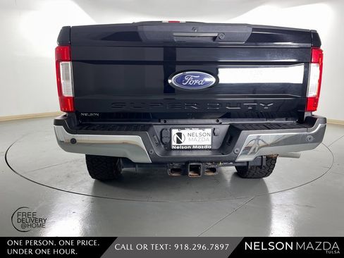 Used 2017 Ford F350 Lariat w/ Lariat Ultimate Package image 7