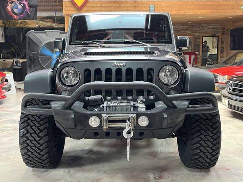 Used 2017 Jeep Wrangler Unlimited Sport w/ Quick Order Package 24S AWD/4WD image 3