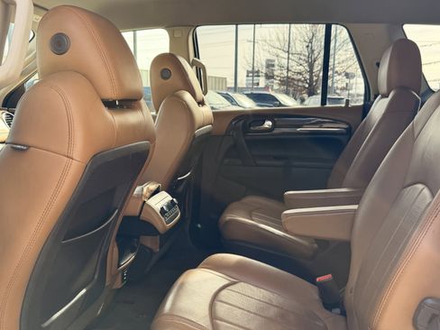 Used 2016 Buick Enclave Premium image 19