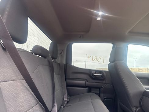 Used 2022 Chevrolet Silverado 1500 Custom AWD/4WD image 31
