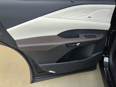 New 2026 Lexus RX 350 AWD image 37