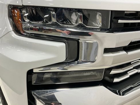 Used 2019 Chevrolet Silverado 1500 LTZ w/ LTZ Premium Package AWD/4WD image 26