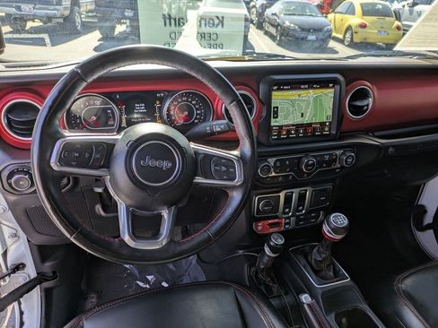 Used 2021 Jeep Wrangler Rubicon AWD/4WD image 27