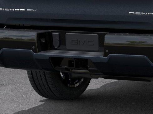 New 2025 GMC Sierra EV Denali image 14