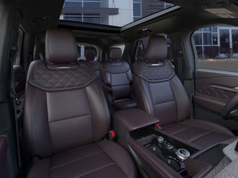 New 2026 Ford Explorer Platinum w/ LUX Leather Package AWD/4WD image 10