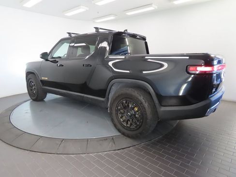 Used 2022 Rivian R1T Adventure AWD/4WD image 2