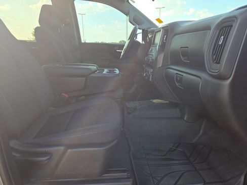 Used 2024 Chevrolet Silverado 1500 Custom RWD image 24