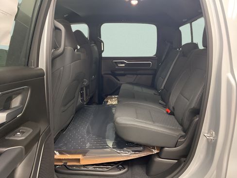 New 2026 RAM 1500 Big Horn w/ Night Edition AWD/4WD image 19