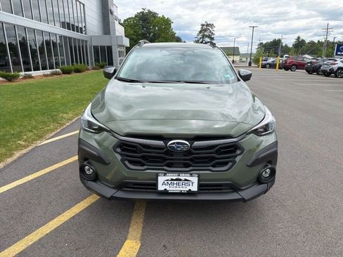 Used 2024 Subaru Crosstrek 2.5i Limited AWD/4WD image 2