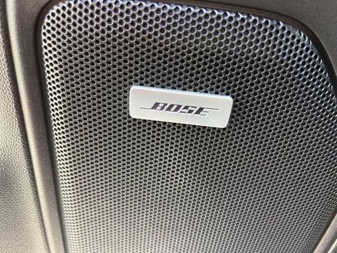 Used 2021 Chevrolet Silverado 1500 LT Trail Boss w/ Convenience Package II image 18