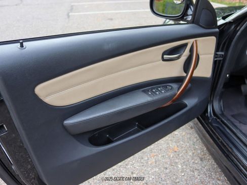 Used 2010 BMW 135i Convertible image 46