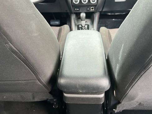 Used 2019 Mitsubishi Outlander Sport AWD image 28