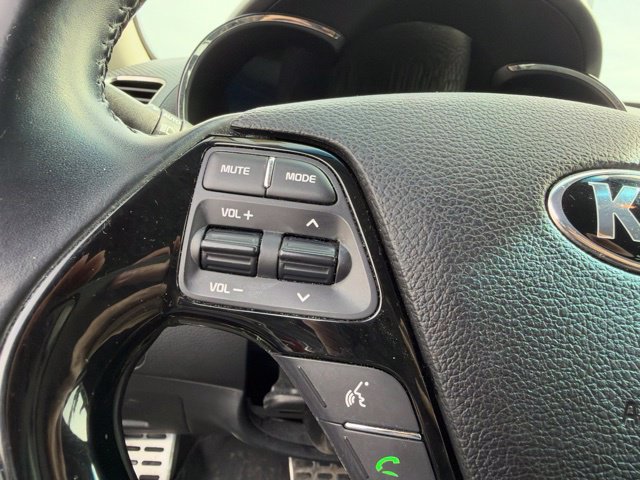 Used 2017 Kia Forte S w/ S Premium Package FWD image 15