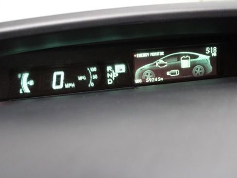 Used 2013 Toyota Prius Three image 18