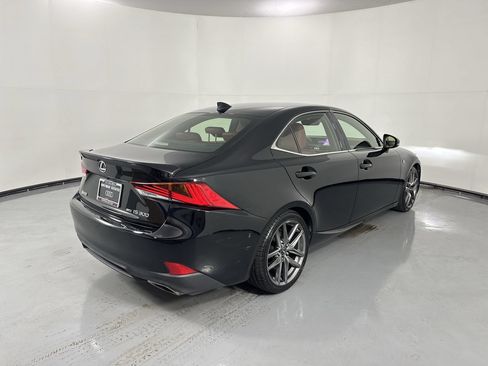Used 2018 Lexus IS 300 F Sport w/ F Sport Package AWD/4WD image 36