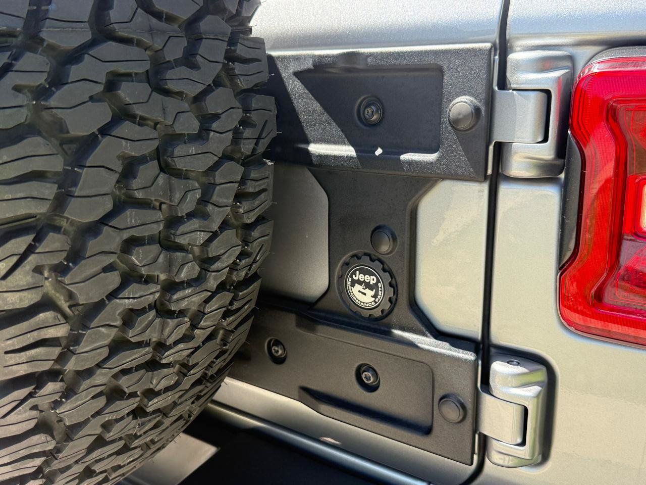 Used 2021 Jeep Wrangler Unlimited Rubicon AWD/4WD image 41