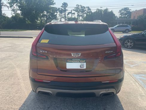 Used 2019 Cadillac XT4 Premium Luxury w/ Driver Awareness Package FWD image 6