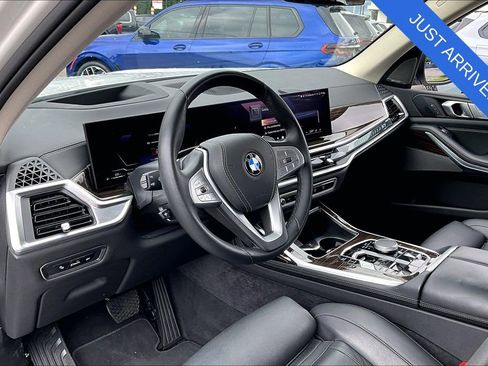 Used 2026 BMW X7 xDrive40i AWD/4WD image 13
