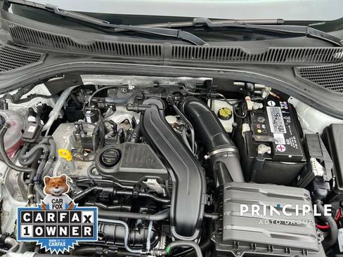 Used 2022 Volkswagen Jetta SE w/ Panoramic Sunroof Package image 31