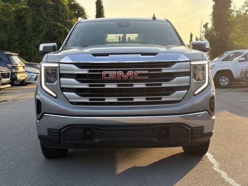 Used 2024 GMC Sierra 1500 SLE AWD/4WD image 7