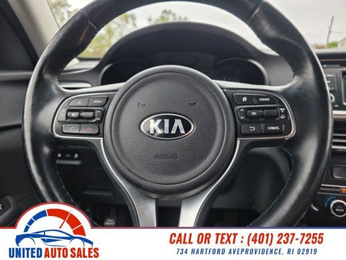 Used 2016 Kia Optima EX FWD image 17