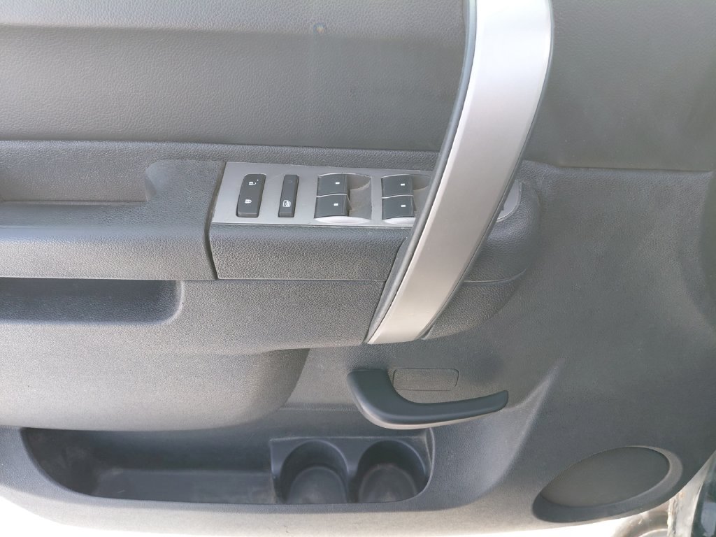 Used 2011 Chevrolet Silverado 1500 LT w/ All-Star Edition AWD/4WD image 26