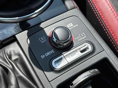 Used 2018 Subaru WRX STI image 32