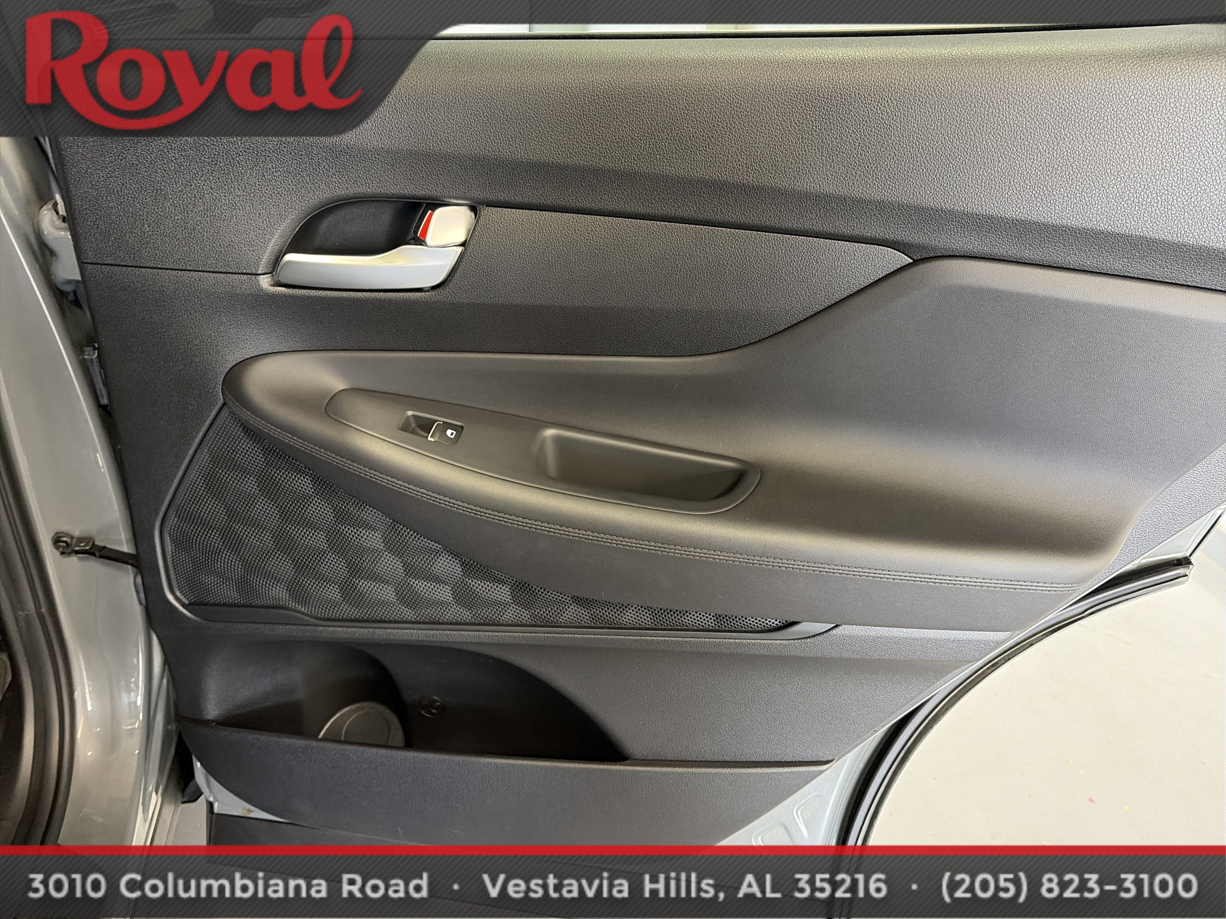 Used 2023 Hyundai Santa Fe SEL FWD image 18