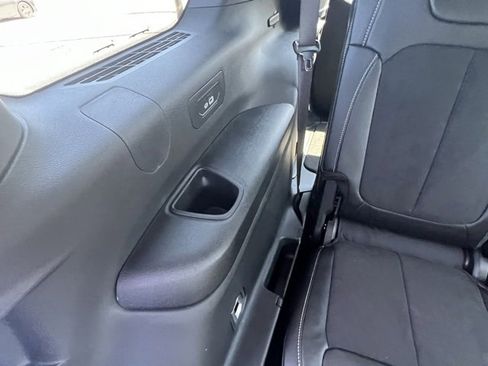 New 2025 Jeep Grand Cherokee L Altitude image 29